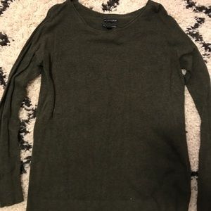 American Eagle sweater